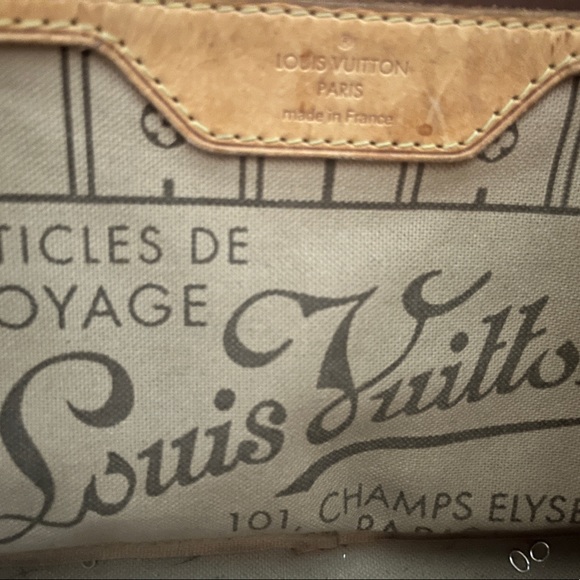 Authentic LV good used condition - Picture 2 of 3